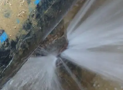 鹤峰卫生间测漏水施工步骤